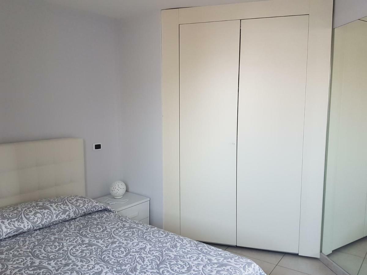 Attico Con Terrazza A Bari Apartment Exterior photo